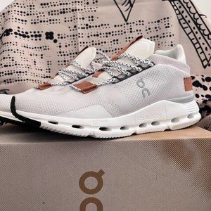Brand New! Never worn -On Cloud Running Cloudnova White/Pearl Womens Sneakers